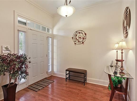3rd image of 6366 Vicksburg St