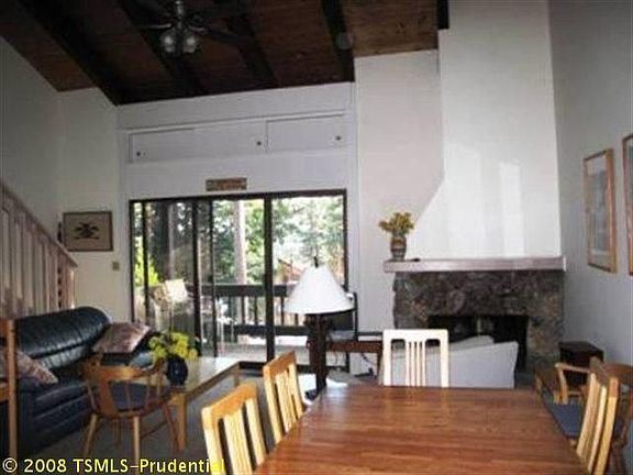 4th image of 2755 N Lake Blvd #15