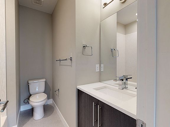 5th image of 5100 E 29th Ave #222