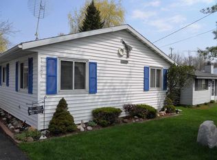12604 E Houghton Lake Dr, Houghton Lake, MI 48629