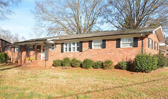 2nd image of 739 Westminster Dr