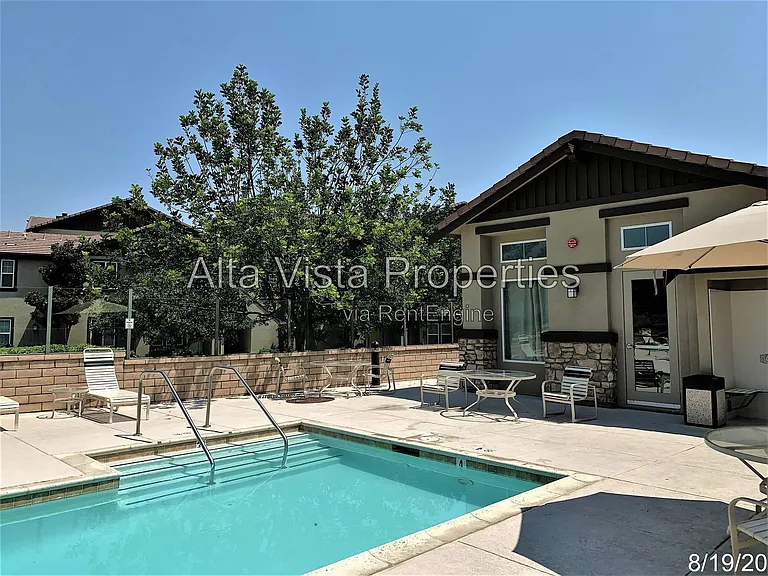 16916 Hutchins Lndg #73 — Photo 22