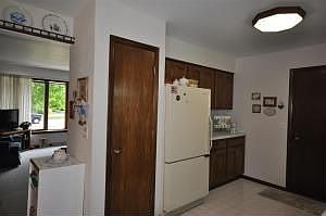 5th image of 1712 Park Ave
