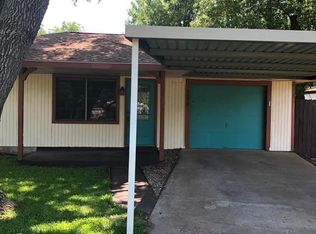 4824 12th St, Bacliff, TX 77518