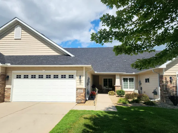 1050 Woodland Dr, Hastings, MN 55033