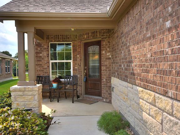 3rd image of 109 Paint Creek Ln