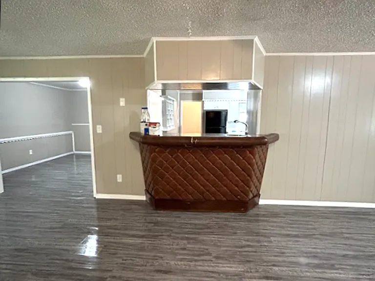 3101 Del Rancho Dr — Photo 4