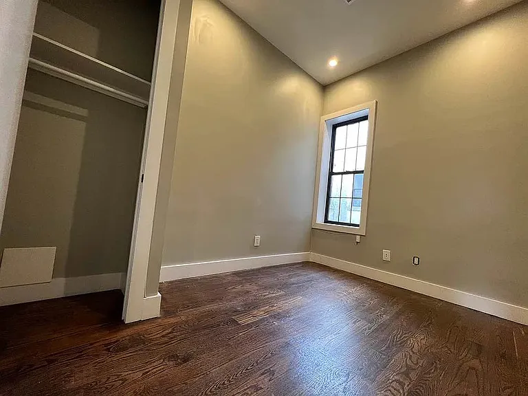 655 Mac Donough St #2B — Photo 15