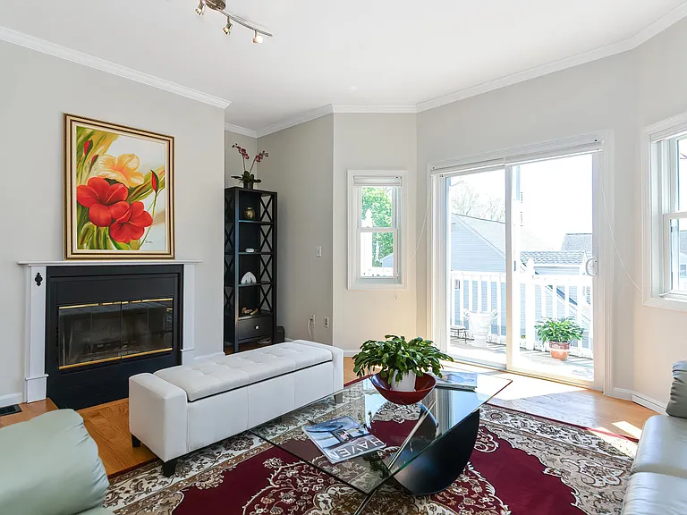 109 Salem St #205 — Photo 13