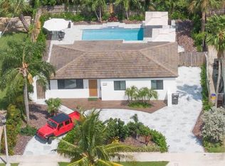 359 Winters St, West Palm Beach, FL 33405