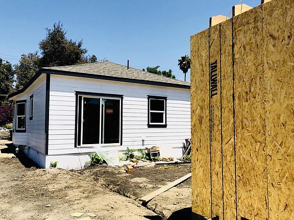 5th image of 11534 Kagel Canyon St