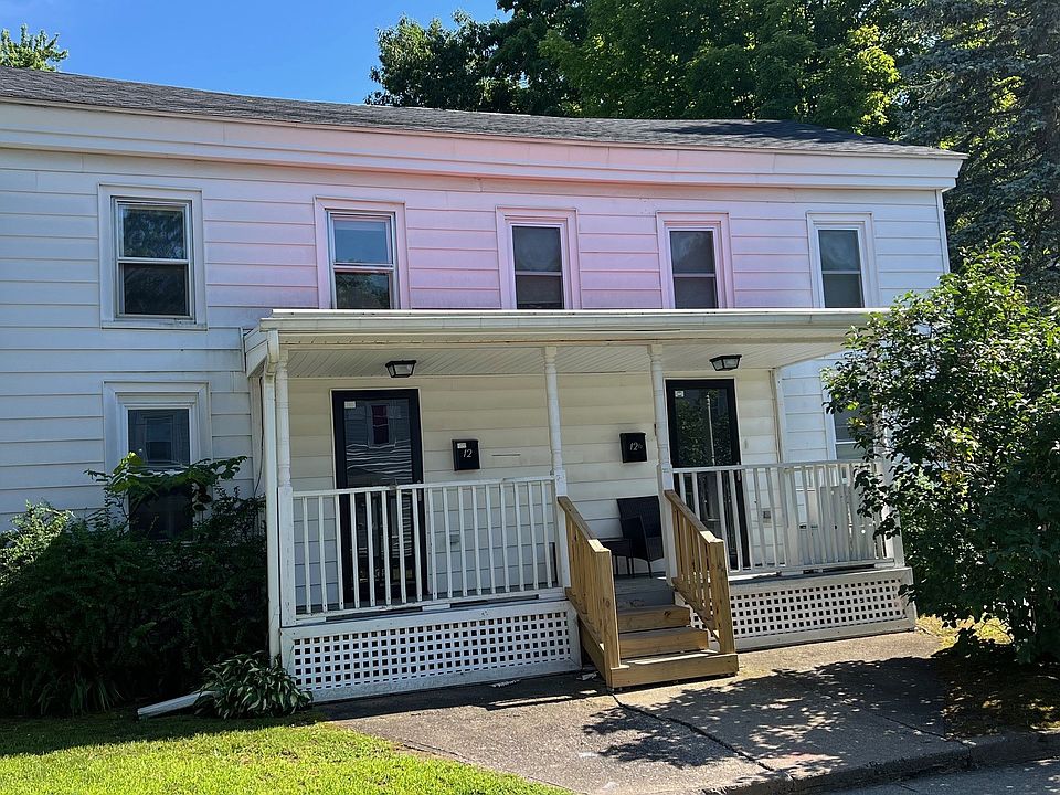 1st image of 12 Hoyt Ave #12