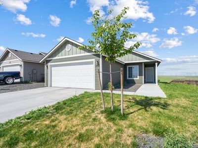 2768 High Desert Loop, Umatilla, OR, 97882