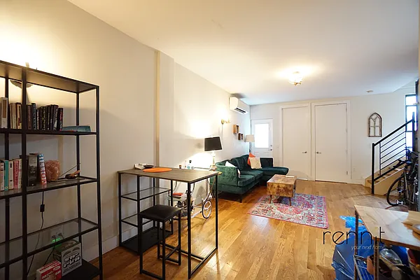 Rented by Rennit Inc. | media 38