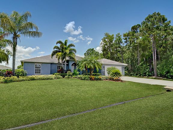 2nd image of 6422 NW Regal Cir