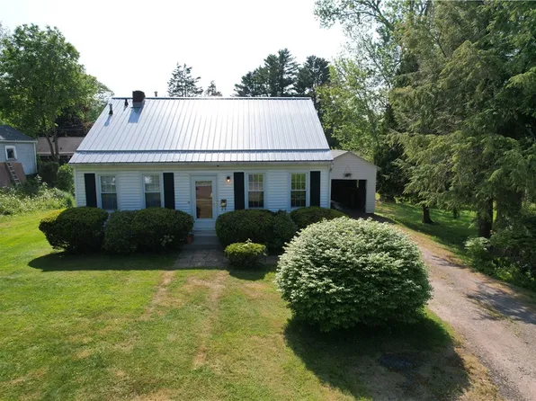 12 Pineview Ter, Sidney, NY 13838