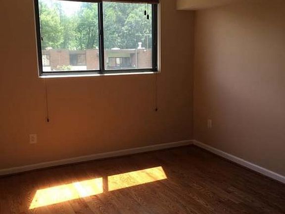 4th image of 10721 West Dr #3030