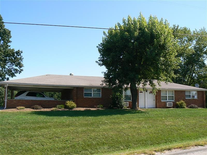 1st image of 523 E State Road 164