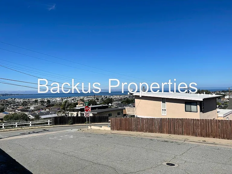1580 Wanda Ave #A — Photo 17