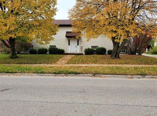 1703 Rockingham Dr, Normal, IL 61761