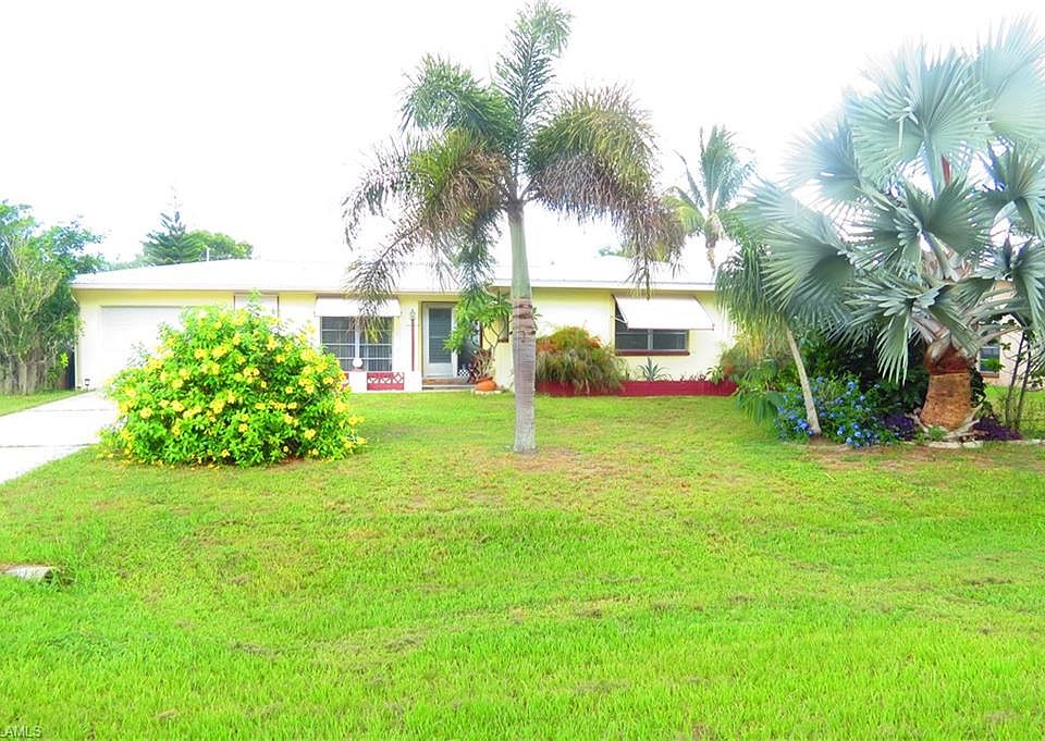 1st image of 2710 SE 18th Pl