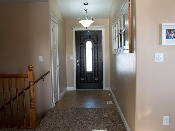 2nd image of 2740 Sandy Cir