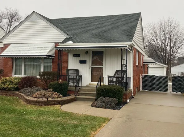 23051 Saxony Ave, Eastpointe, MI 48021