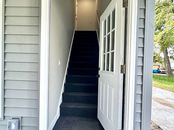 2nd image of 629 Amity Ave #2