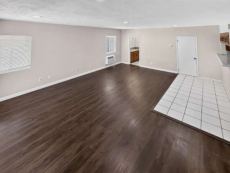 4277 Pixie Ave — Photo 9
