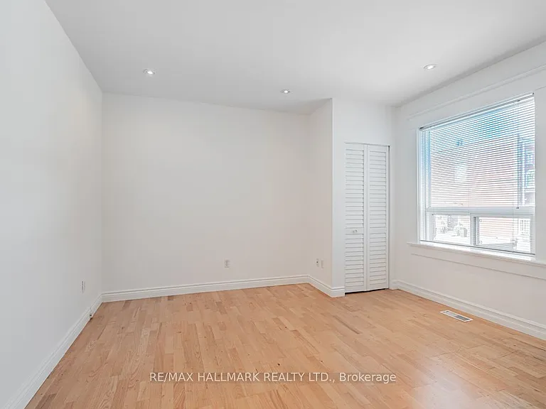 47 Manchester Ave #2 — Photo 5