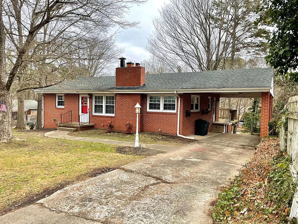 1st image of 103 Averett Ct