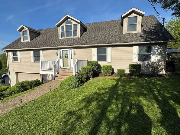 225 Stone Church Rd, Wheeling, WV 26003