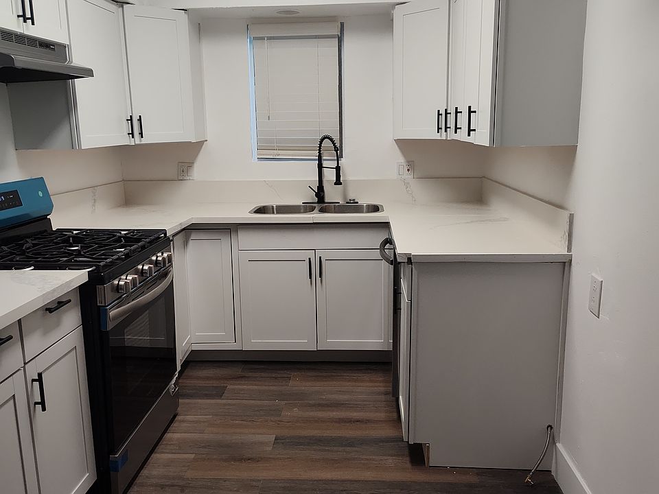 1st image of 56081 Twentynine Palms Hwy #4