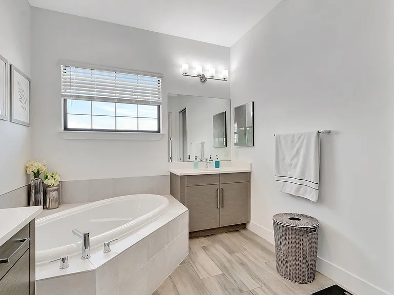 2828 Gin Berry Way — Photo 46