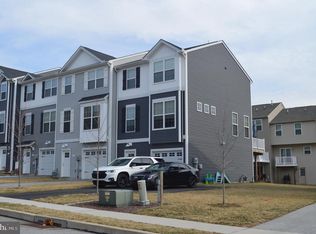 16 Brookside Ave, Hanover, PA 17331