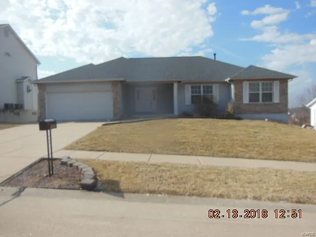 1812 Highcrest Dr photo 1