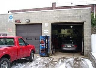 2nd image of 56 Fox St