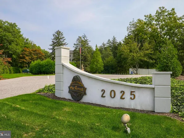 2025 S Queen St APT 232, York, PA 17403