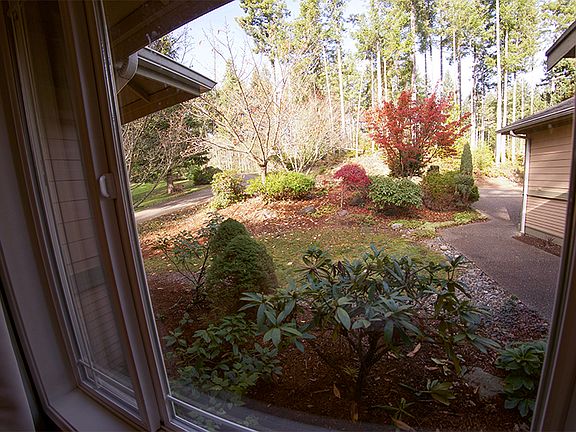 2nd image of 7312 McCormick Woods Dr SW