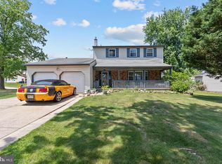 101 Kathleen Ave, Delran, NJ 08075