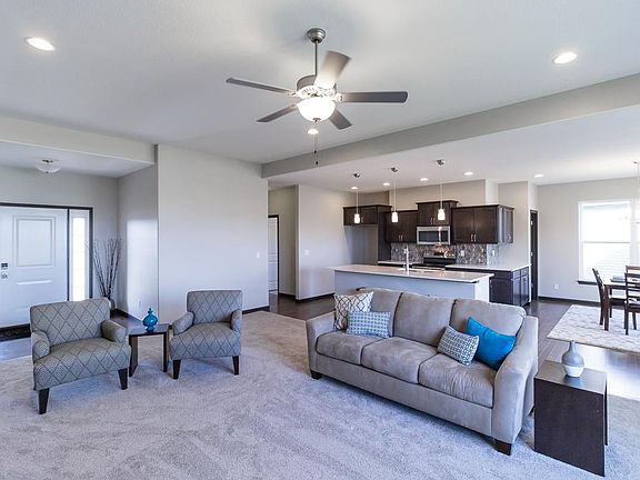 3rd image of 3034 Timber Cove Dr