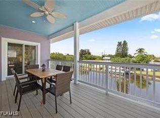 11467 Island Ave, Matlacha, FL 33993