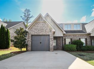 937 Pembroke Pl, Auburn, AL 36830