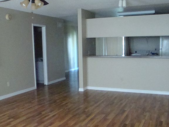 Living room kitchen pass thr