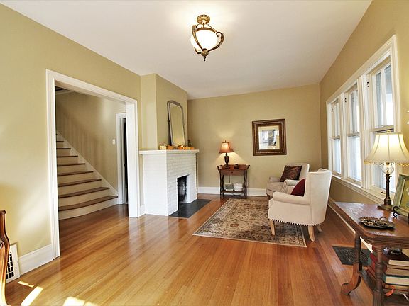 4th image of 328 S Madison Ave