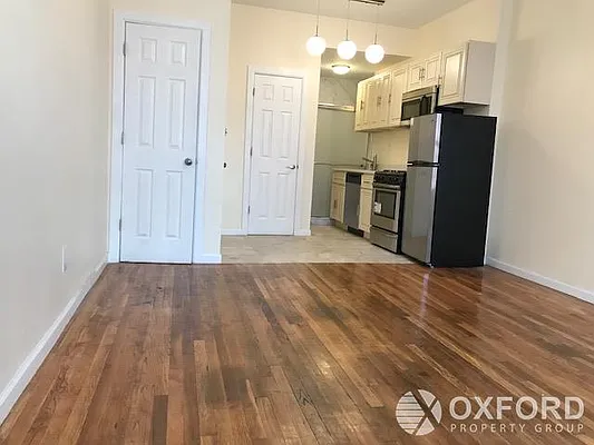 Rented by Oxford Property Group | media 6