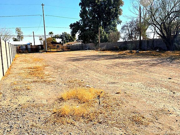 3rd image of 0 W Lindbergh & N Main St -- #7