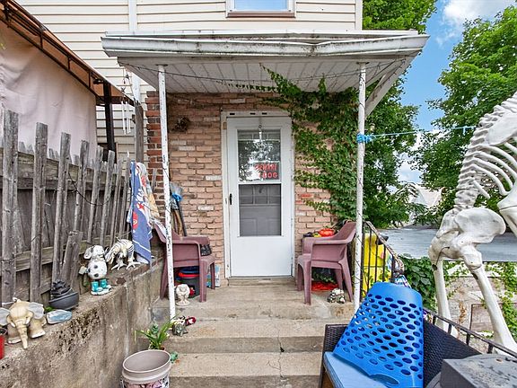 5th image of 55 Canton St