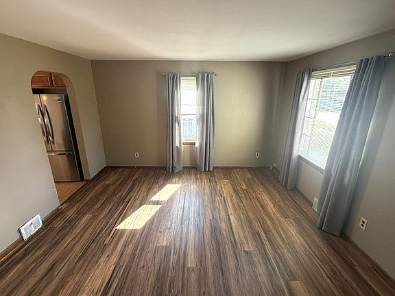 3rd image of 1957 W 33rd St