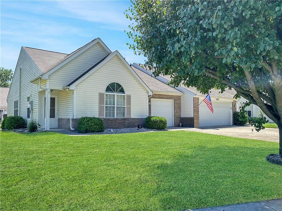 1st image of 5953 Blue Heron Way